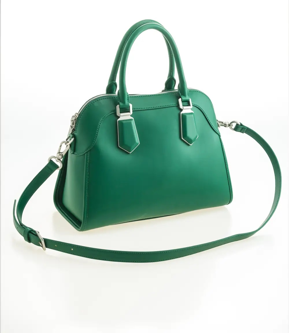 Stylish Quilted Zip Closure Handbag – Elegant Women's Fashion Shoulder Bag with Secure Storage